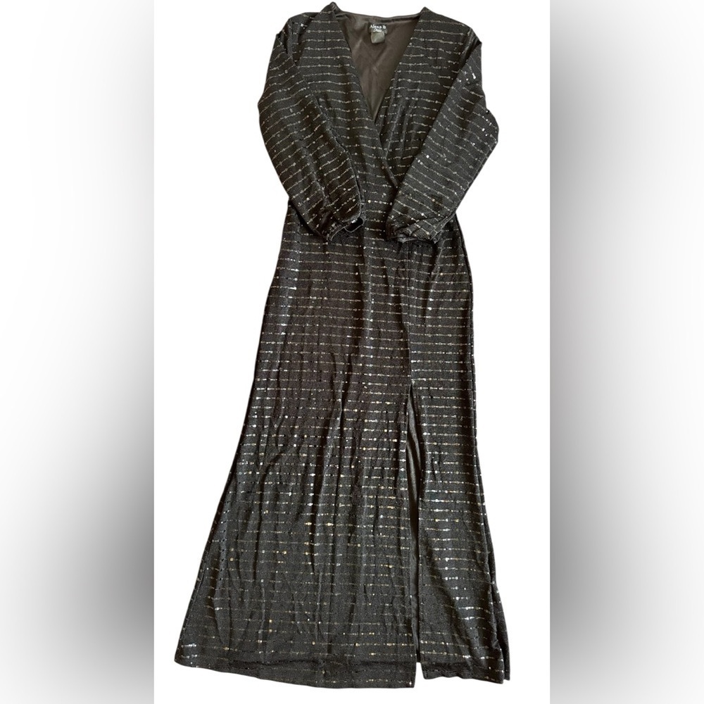 ALEXA B Nites black evening dress size 6 Perfect fit for special occasions.